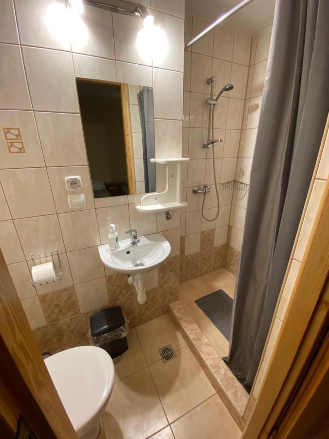 Pokoje Goscinne Maja Bialka Tatrzanska Bagian luar foto